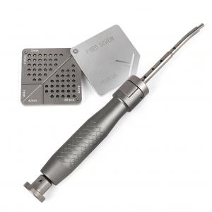 Kit di fissaggio delle membrane automatico SEGMA con 30 chiodini ossei da 3 mm / 4 mm per FGG e GBR