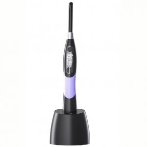 Lampada polimerizzatrice LED dentale Mecco Q8 con misuratore di luce integrato