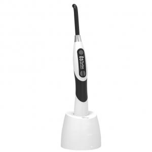 Lampada polimerizzatrice LED dentale Mecco Q8 con misuratore di luce integrato