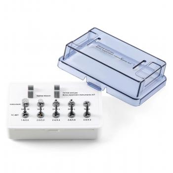Kit di strumenti per l'espansione ossea della mascella in ambito odontoiatrico